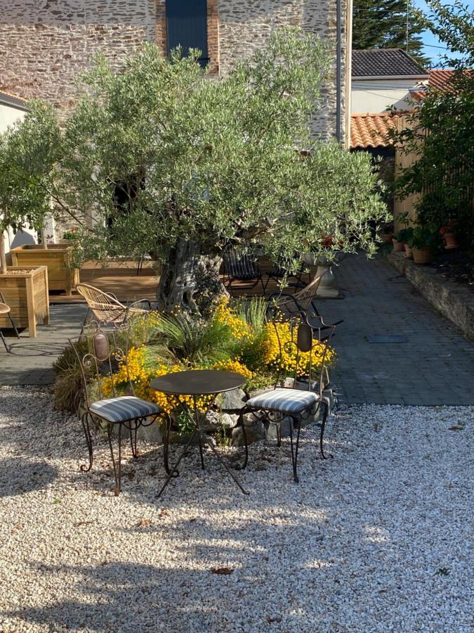 Celine Et Olivier Bed & Breakfast Pornic Exterior photo