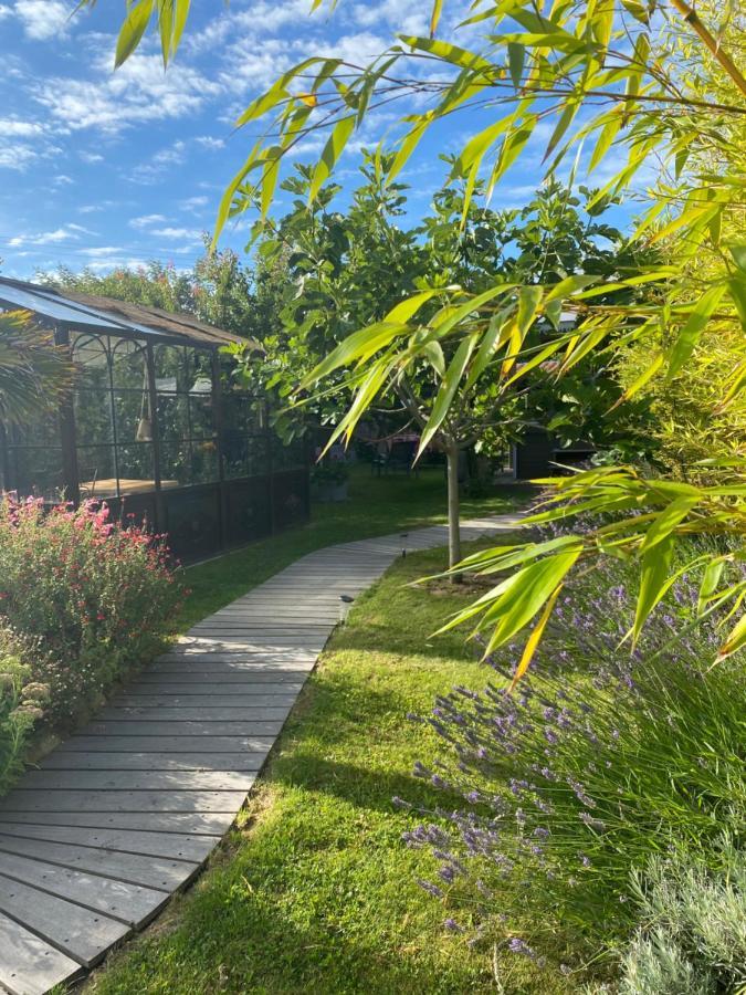 Celine Et Olivier Bed & Breakfast Pornic Exterior photo