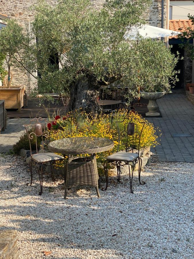Celine Et Olivier Bed & Breakfast Pornic Exterior photo